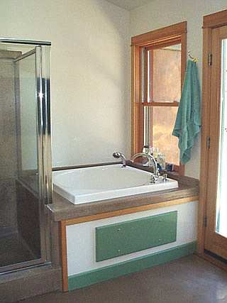 Master Bathtub