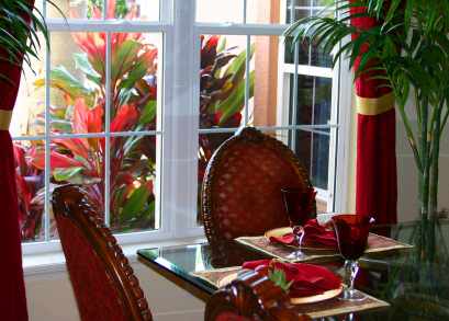 Tropical Decor