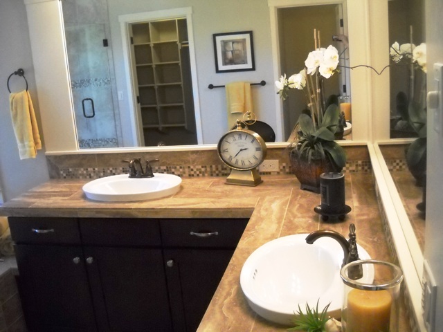 A Peek at the Latest Style Bathroom Furniture