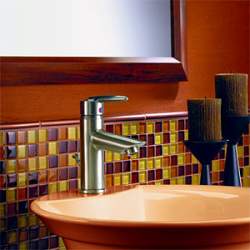 Simple yet elegant, a chrome single-handle, center-set design is also designed for function!