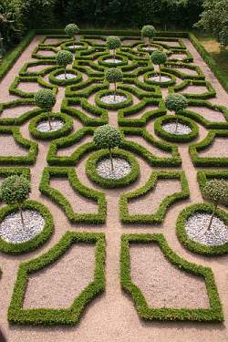 From 17th century Europe, the formal or knot gardening style incorporates geometric shapes such as squares and circles, givng it structure not found in nature.