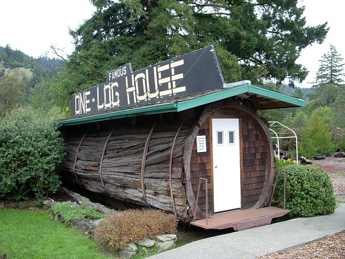 one log house