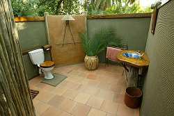 In a tropical climate, the ultimate luxury resort or spa provides complete outdoor bathroom! You can enjoy the same benefits at home with your own outdoor spa.